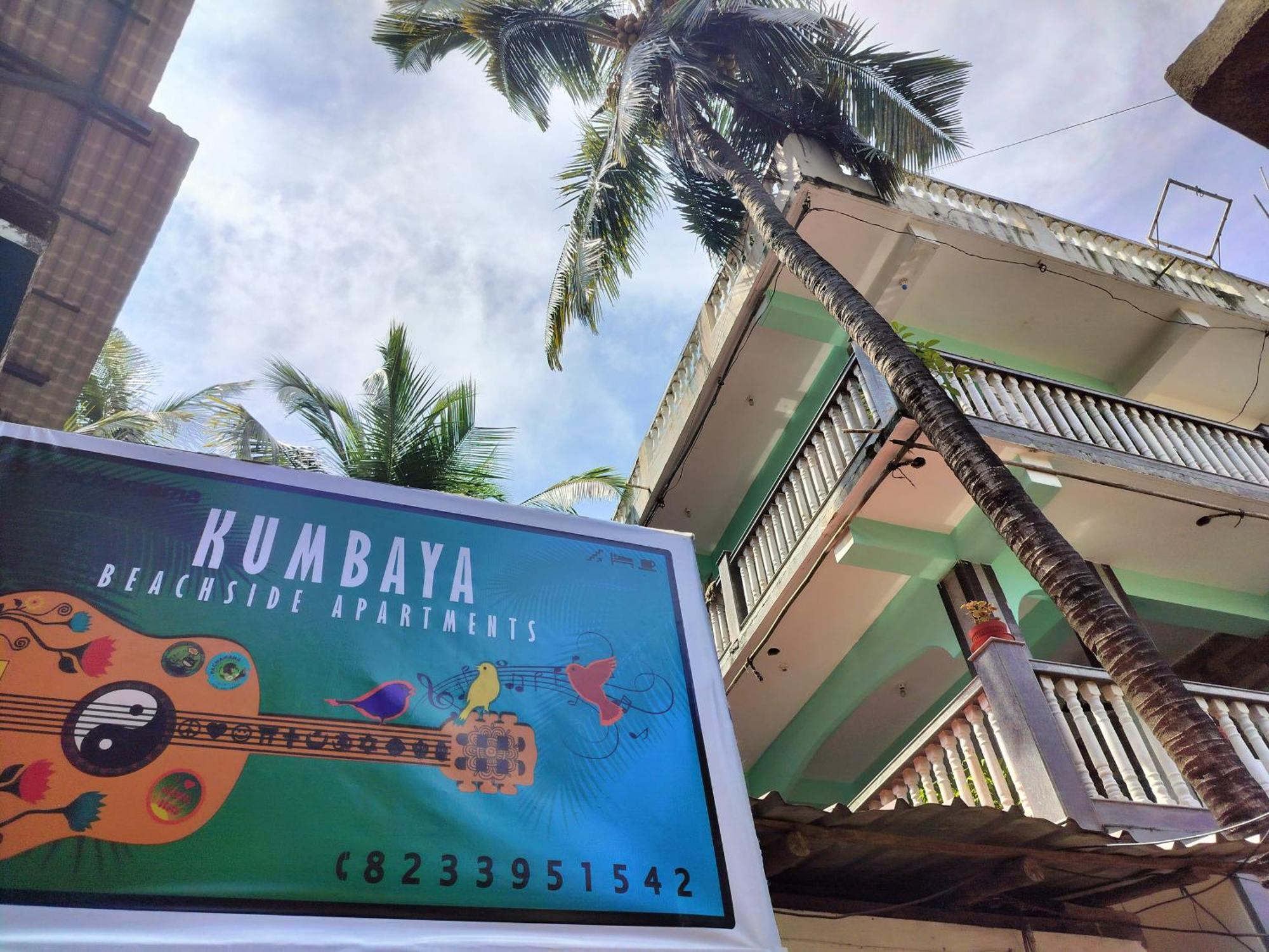 Kumbaya Beachside Hostel & Apartments At Arambol Beach Экстерьер фото